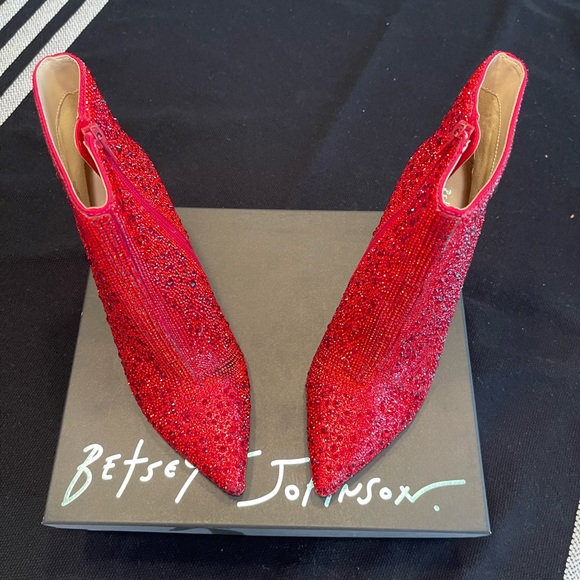 Betsey Johnson Bling Boots ❤️ - Picture 2 of 4